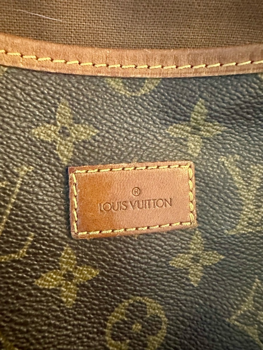 Well Loved! Louis Vuitton Brown Monogram Crossbody Messenger Bag - Samur 35 - Picture 6 of 9